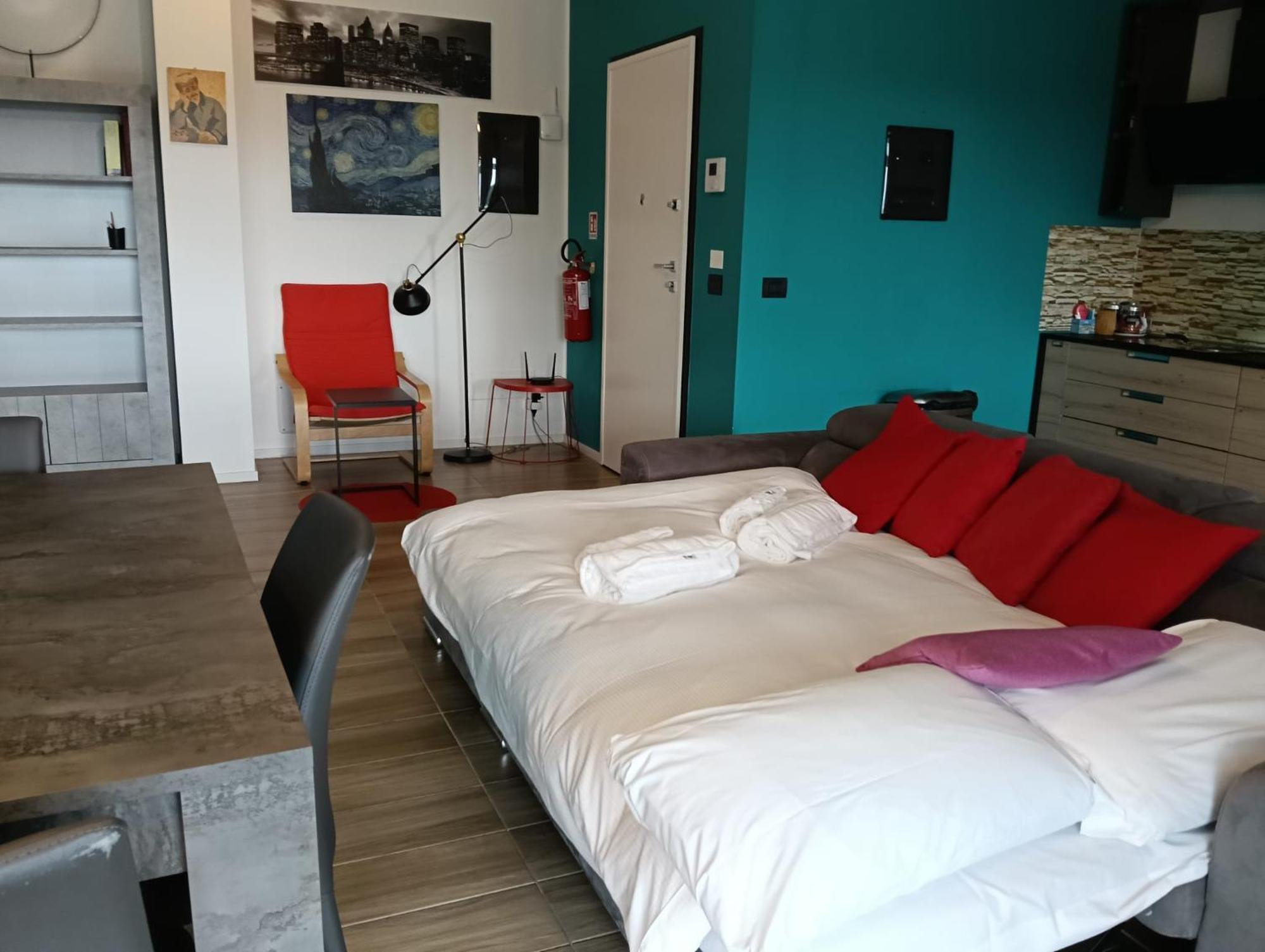 Kind Park - Sleek Apartment With Terrace & Parking Bari Esterno foto